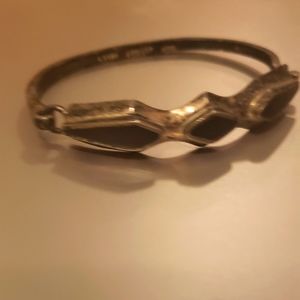 Beautiful Vintage Artisan Sterling Silver & Onyx Bangle Bracelet